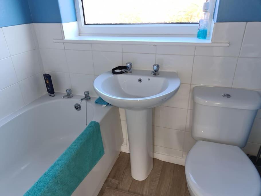 Villa Semi Detached Quite Location à Bridlington Extérieur photo